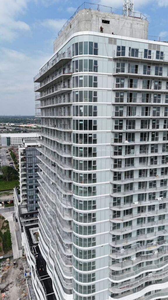 Universal City 6 Los Angeles Office UC6- Blackline Aluminum Project2