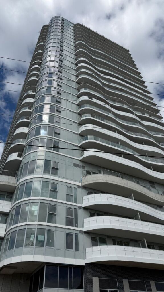 Blackline Aluminum - Universal City UC63