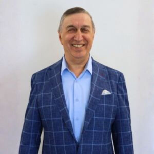 Lev Bedoev 3- General Manager - Blackline Aluminum