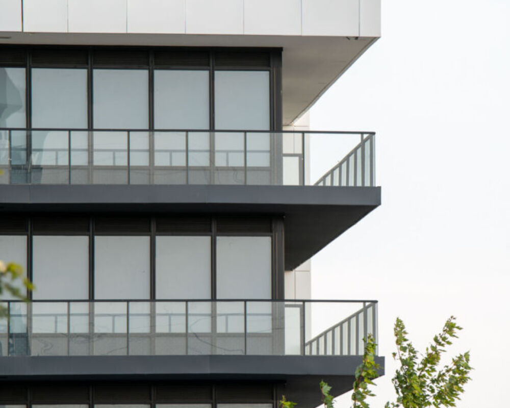 Blackline Glass and Aluminum Railing Systems page-Projects