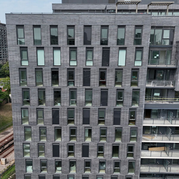 The Davisville - Blackline aluminumm Project page cover