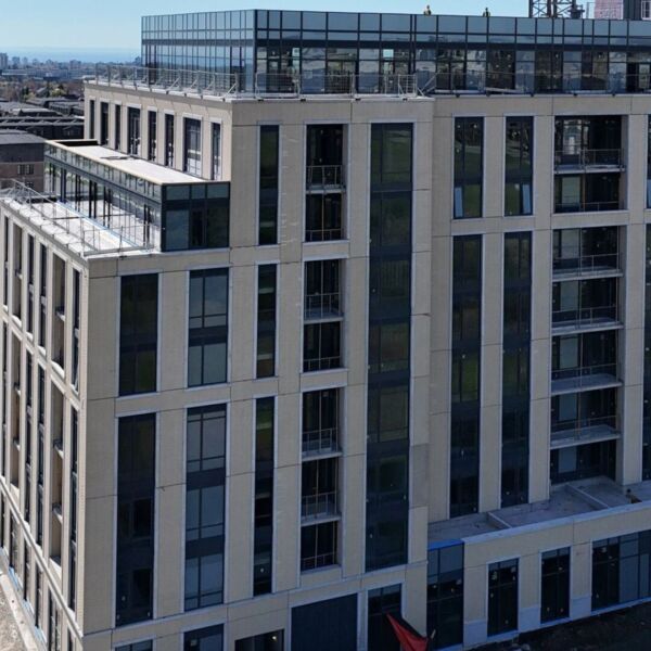 Ashton - Blackline Aluminum 6600 System Project cover